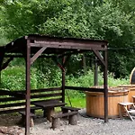 Luksustelt Dragon Glamping Luže