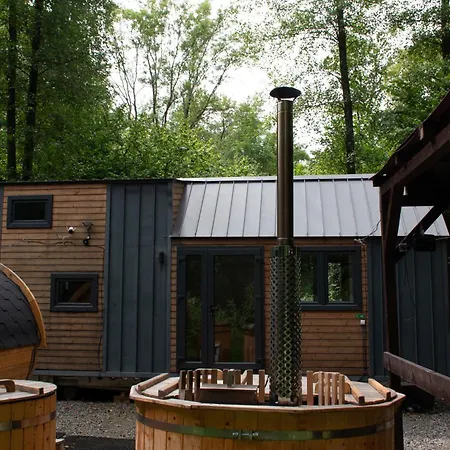 Dragon Glamping *