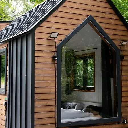 Dragon Glamping Luže