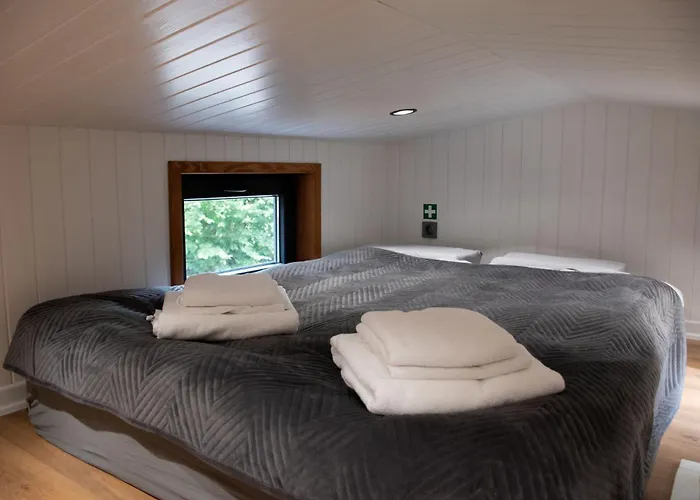 Dragon Glamping * Luže