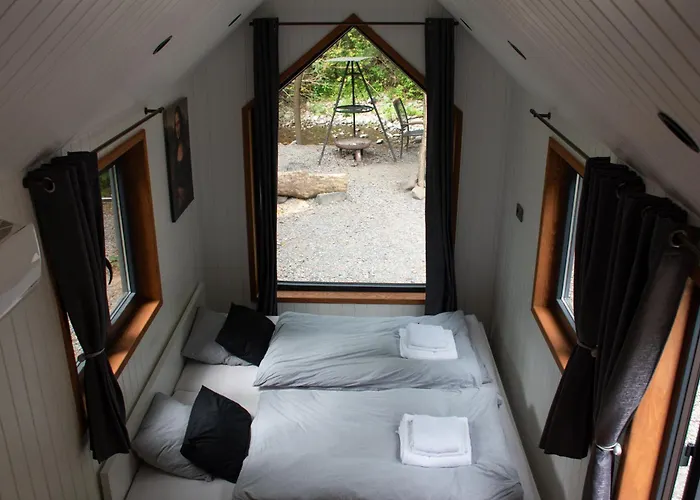 Dragon Glamping * Luže